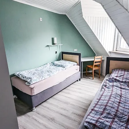 Rooftop *4 Bedrooms / 8 Persons* * Kleve (Dusseldorf)